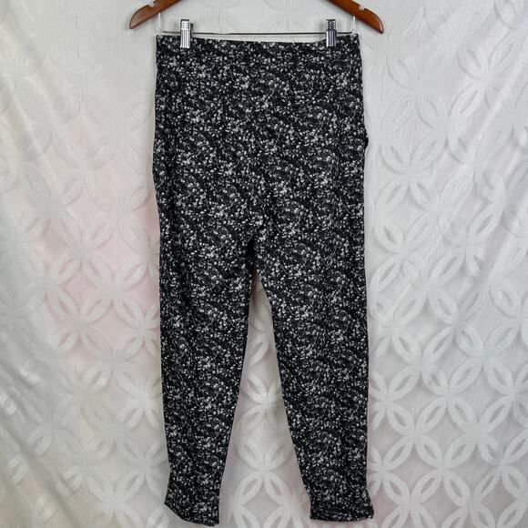 Lululemon Jet Crop Shimmy Shimmer Black White Pants Size 4 - Picture 11 of 12